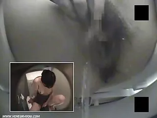 顎にきれいにされ、付けられて 一徹 アダルト
